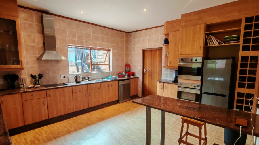 2 Bedroom Property for Sale in Reebok Western Cape